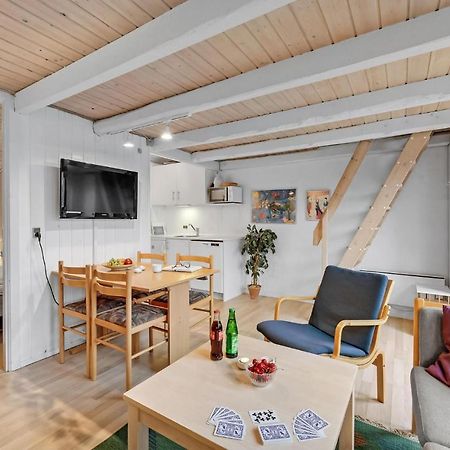Nice Home In Hemmet With Kitchen Exterior foto